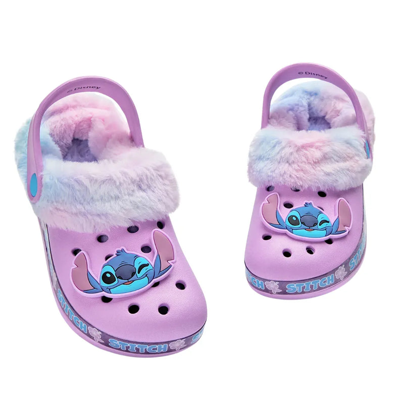 💜 Crocs Peluciado Stitch Roxo com Forro Tie Dye