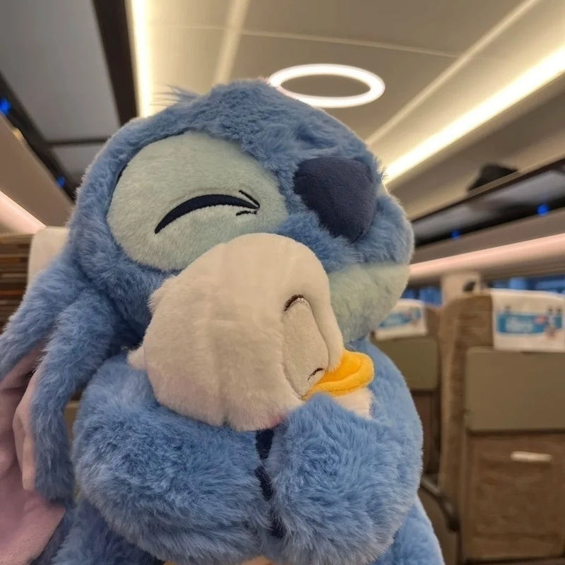 Pelúcia Stitch Patinho Amigo – Grande Antialérgico 30cm